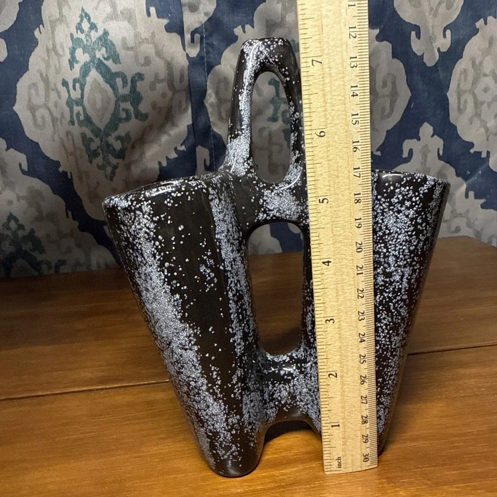 Vtg 1982 Handmade Ceramic Double Vase Signed  Speckled Black & White‎ Glaze